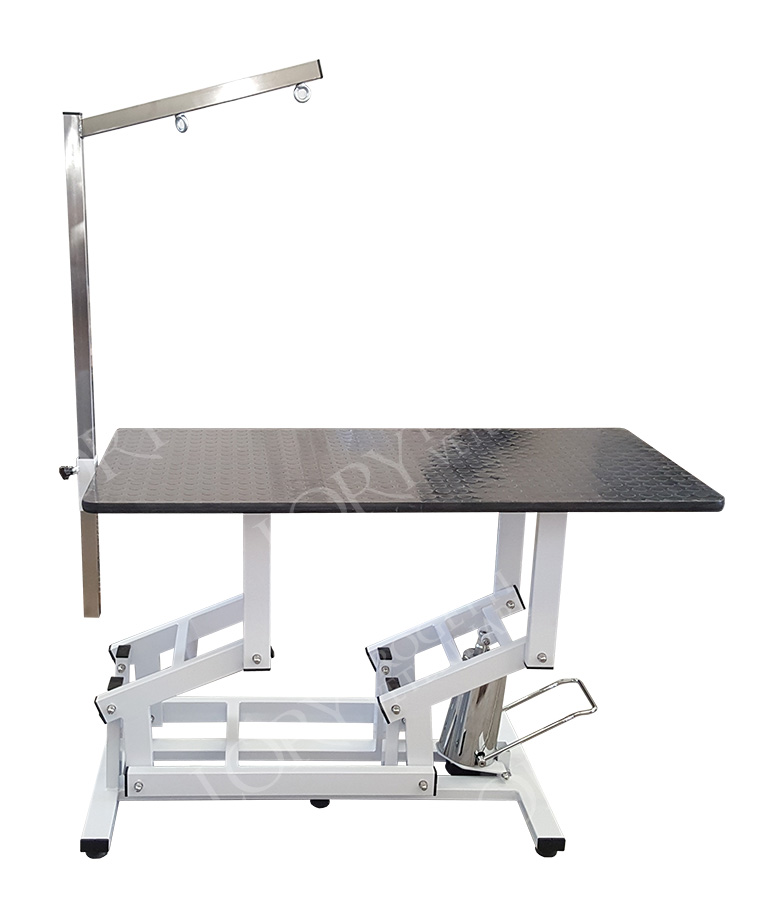 Hydraulic tables
